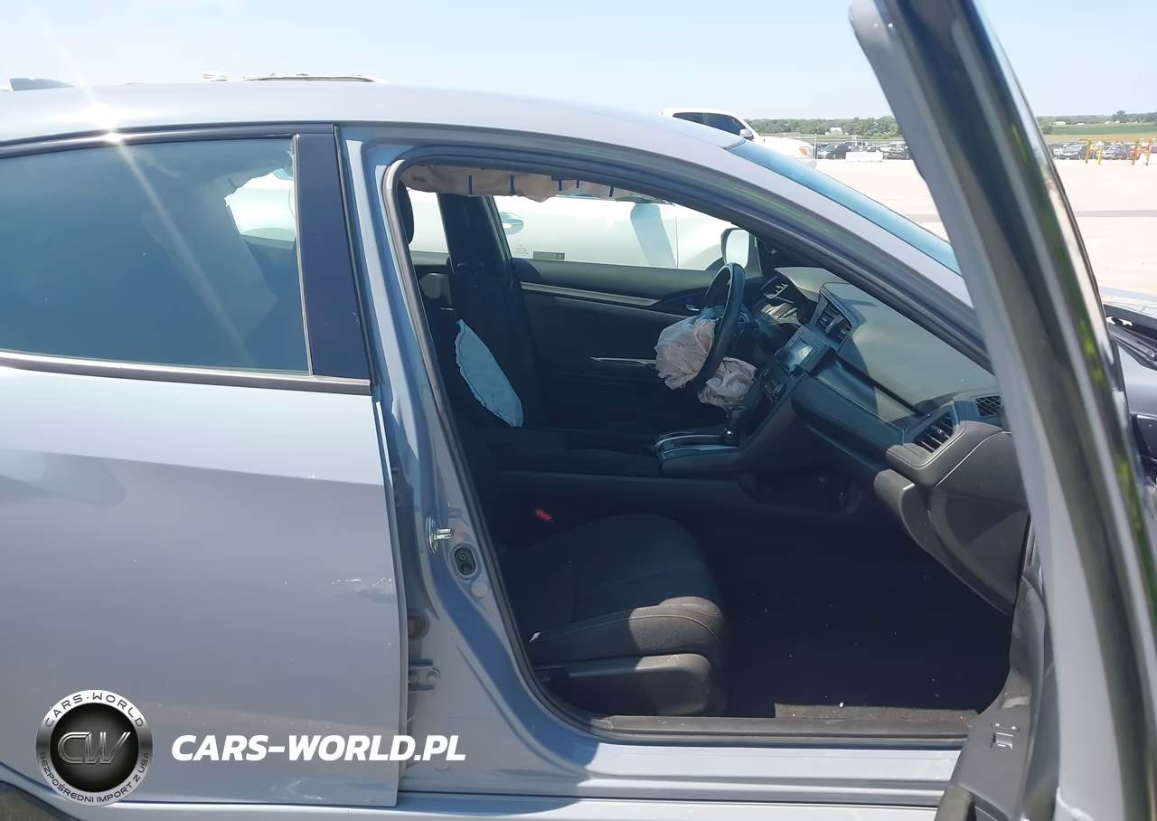 2018 Honda Civic Sport VIN:SHHFK7H44JU234034 - 5
