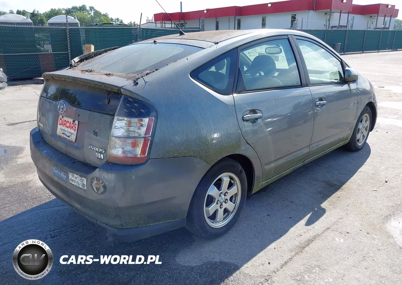 2005 Toyota Prius VIN:JTDKB22U453005982 - 4