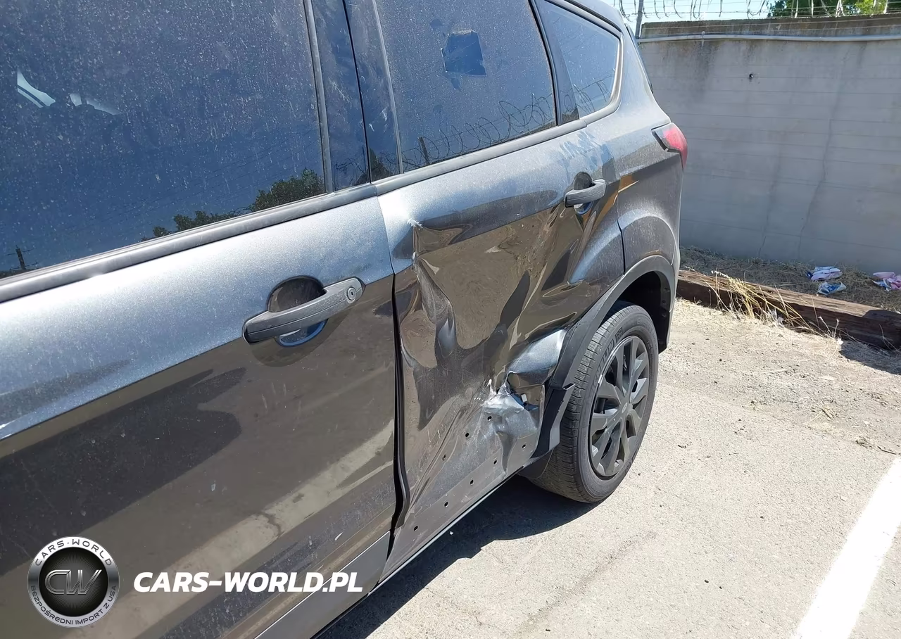 2019 Ford Escape S VIN:1FMCU0F72KUB86900 - 6
