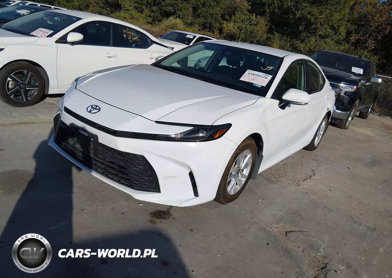 2025 Toyota Camry Le VIN:4T1DAACK0SU204063 - 2