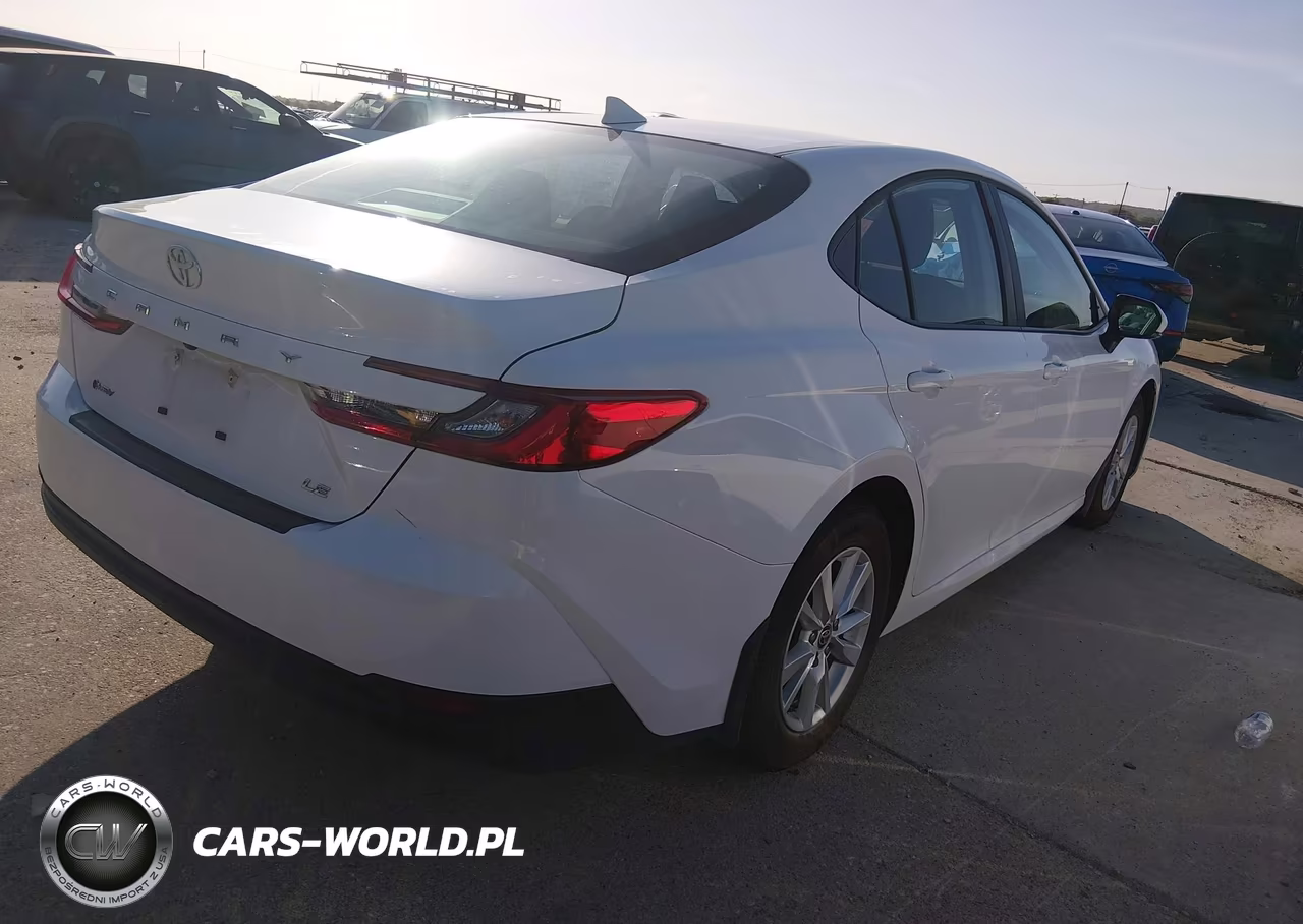 2025 Toyota Camry Le VIN:4T1DAACK0SU204063 - 4