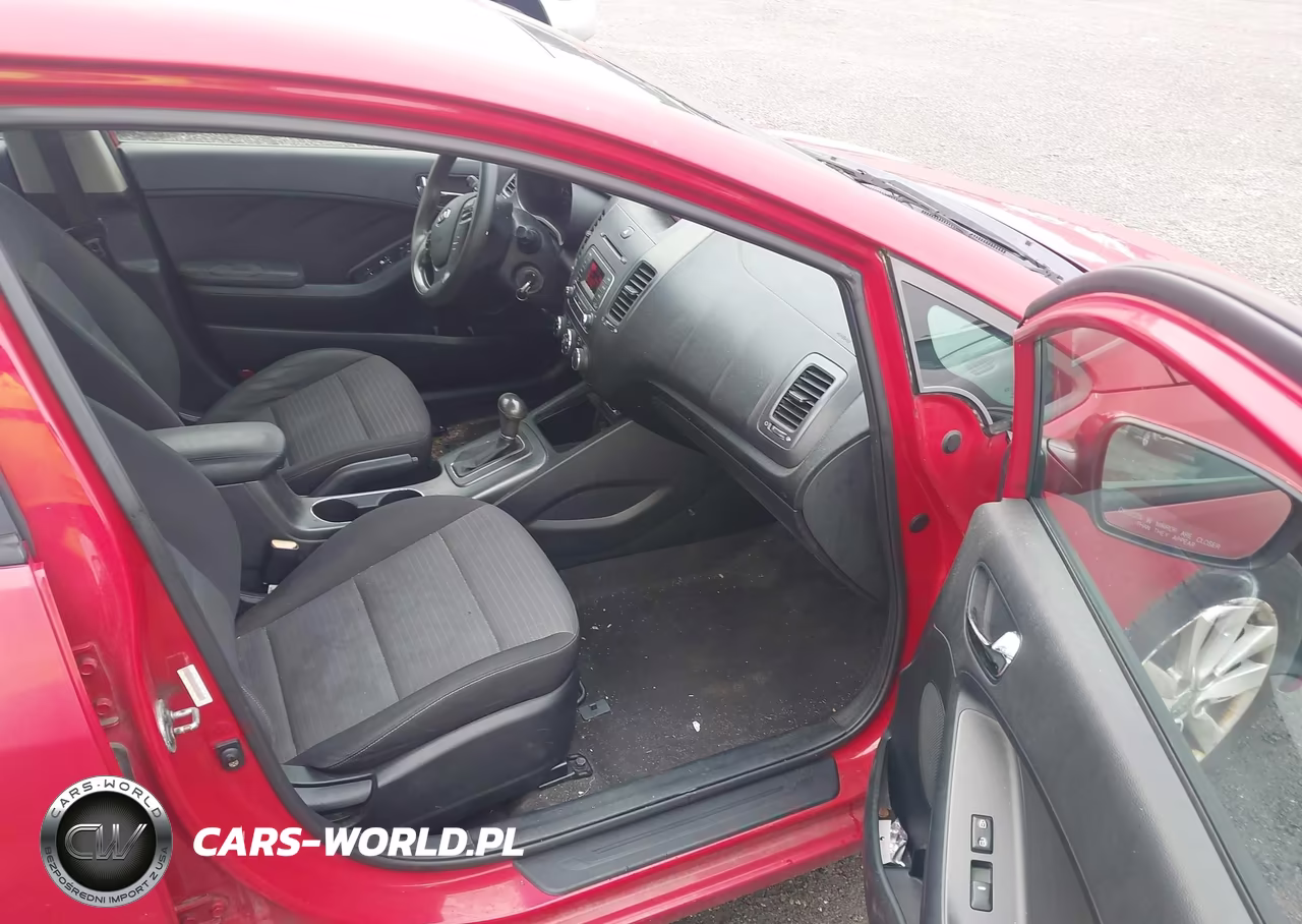 2015 Kia Forte Lx VIN:KNAFX4A68F5381959 - 5