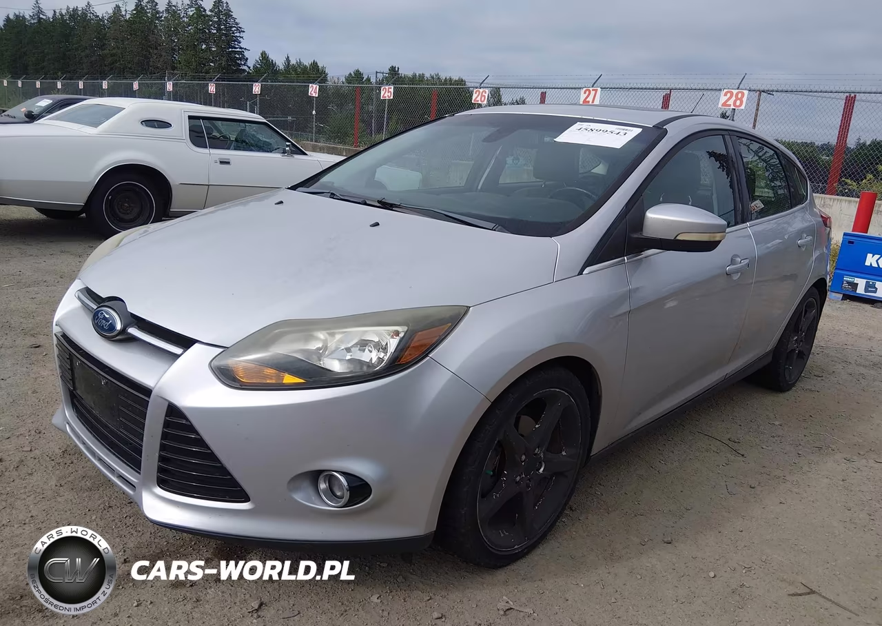 2012 Ford Focus Titanium VIN:1FAHP3N25CL227588 - 2