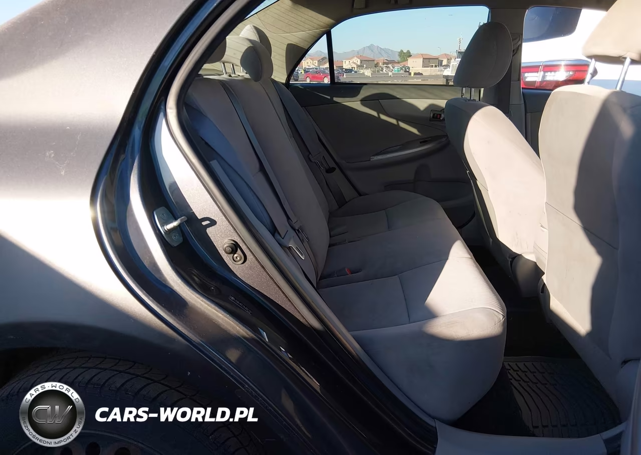2010 Toyota Corolla Le VIN:JTDBU4EE7AJ061737 - 8