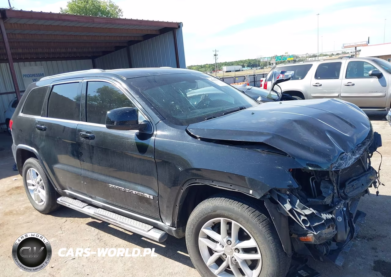 2017 Jeep Grand Cherokee Laredo VIN:1C4RJEAG8HC757106 - 13