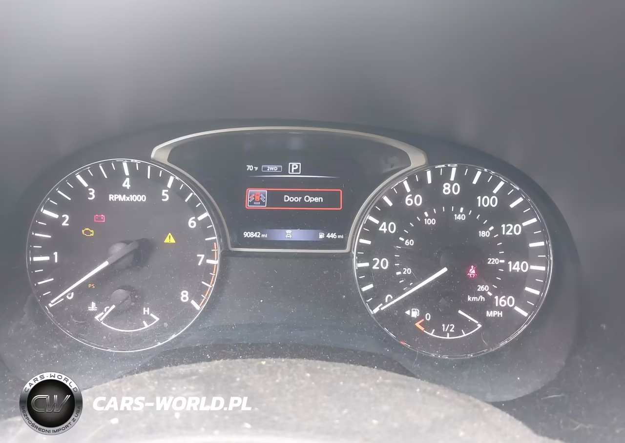 2019 Nissan Pathfinder S VIN:5N1DR2MM1KC652560 - 7