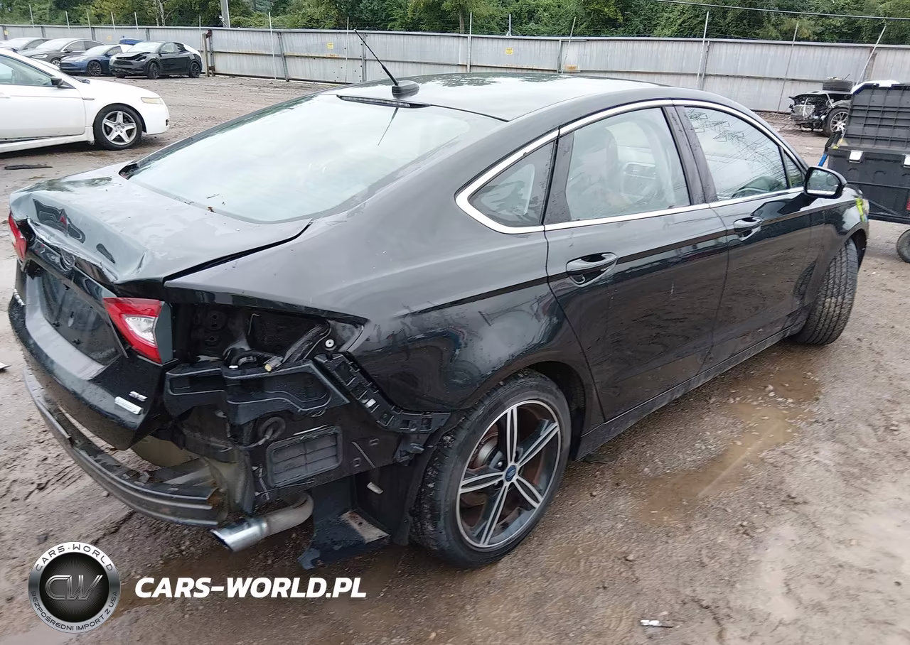 2015 Ford Fusion Se VIN:3FA6P0HD4FR232290 - 4