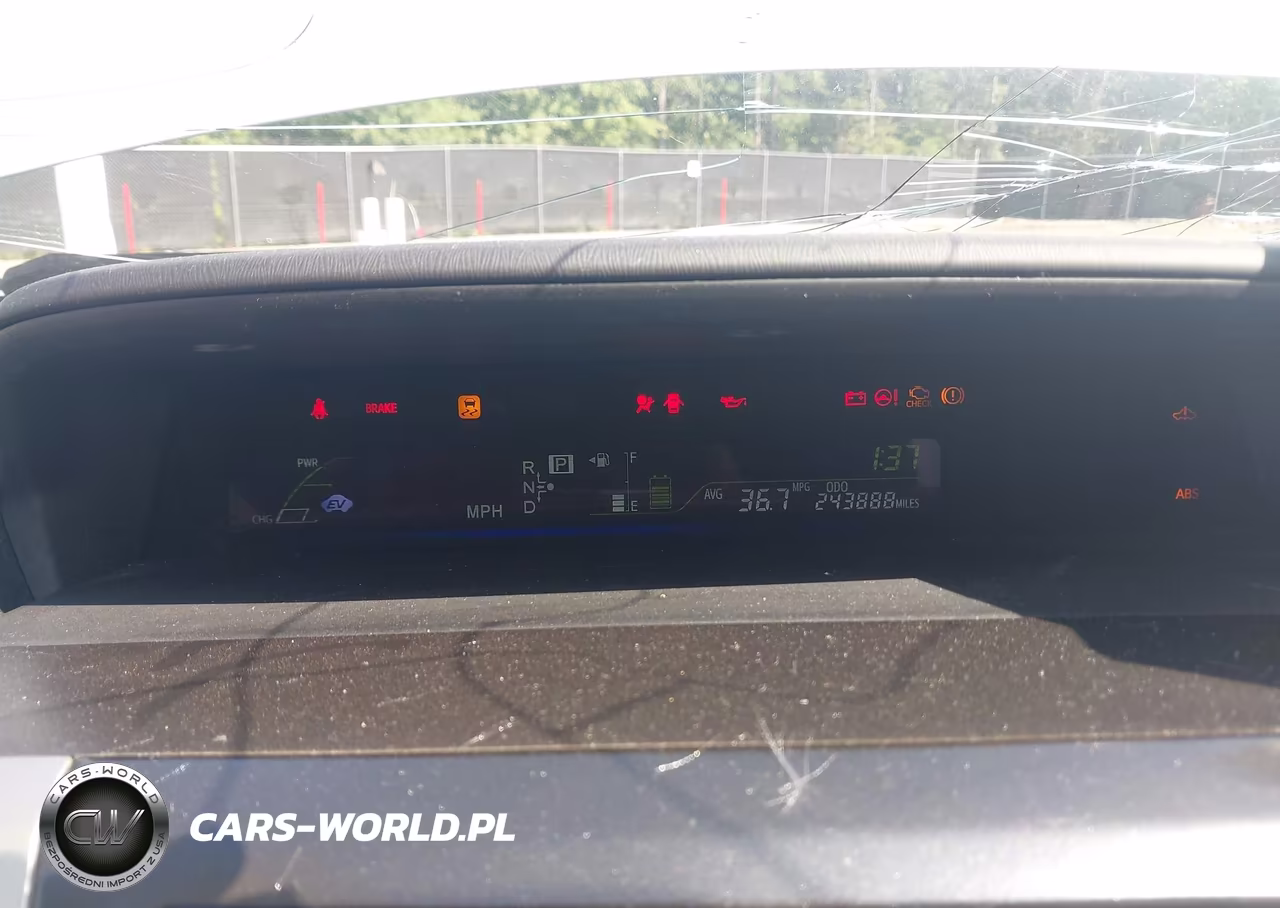 2012 Toyota Prius V Three VIN:JTDZN3EU9C3152710 - 7
