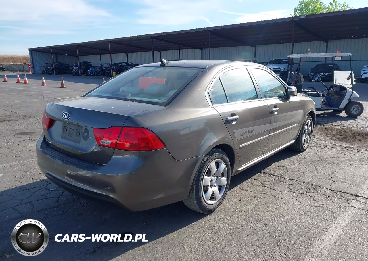 2010 Kia Optima Lx VIN:KNAGG4A81A5449758 - 4
