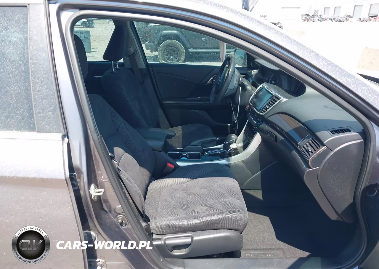 2017 Honda Accord Ex VIN:1HGCR2F70HA213850 - 5