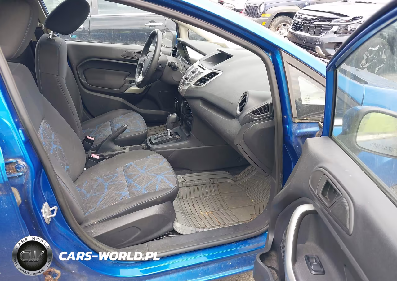 2011 Ford Fiesta Sel VIN:3FADP4CJ5BM232754 - 5