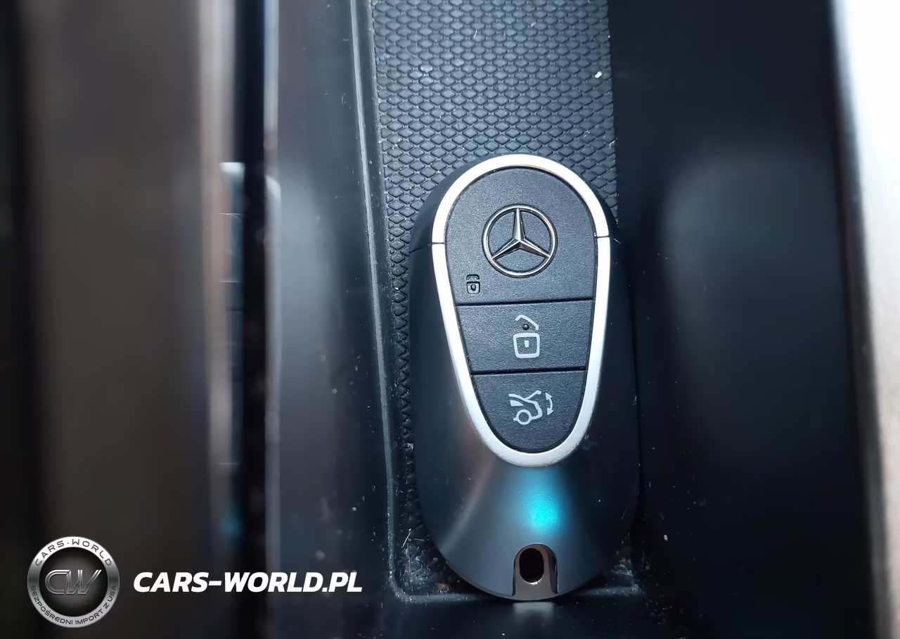 2024 Mercedes-Benz C 300 VIN:W1KAF4GB9RR225145 - 11