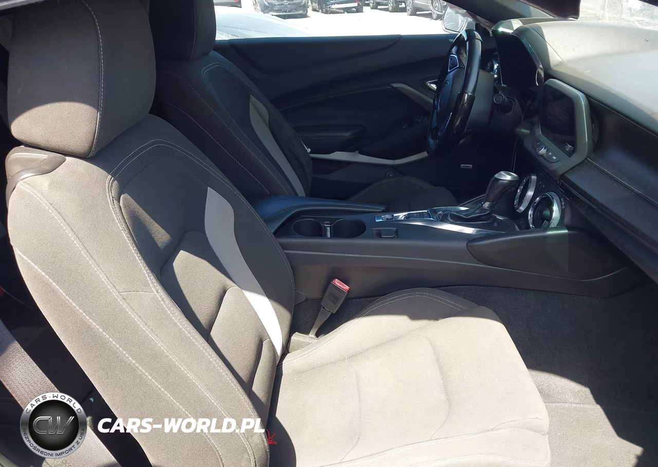 2019 Chevrolet Camaro 1Lt VIN:1G1FB1RX8K0155658 - 5