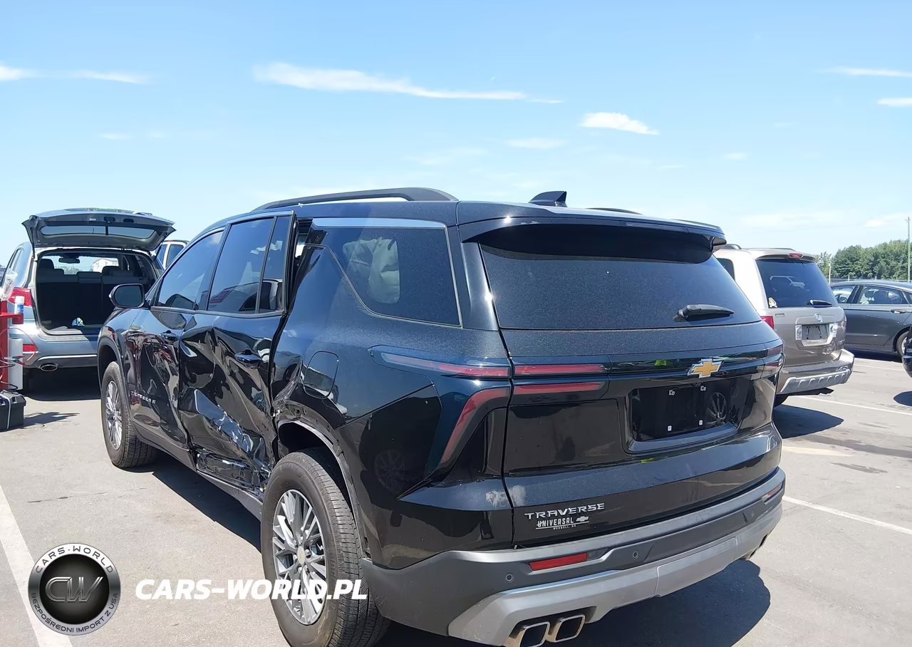 2025 Chevrolet Traverse Fwd Lt VIN:1GNERGRS4SJ248698 - 3