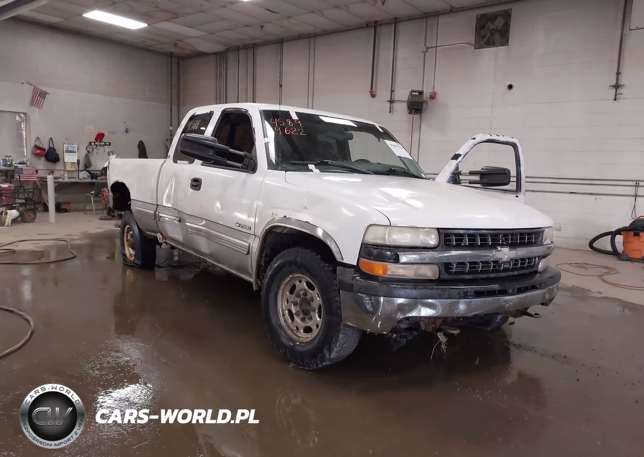2000 Chevrolet Silverado 2500 Ls VIN:1GCFC29UXYE265025 - 1