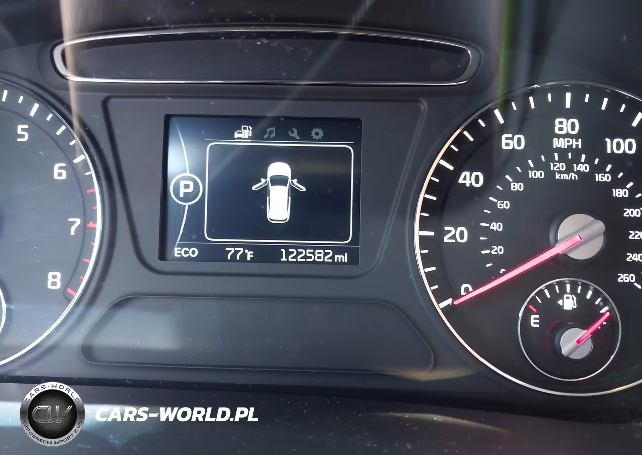 2016 Kia Sorento 2.0T Ex VIN:5XYPH4A10GG019383 - 15