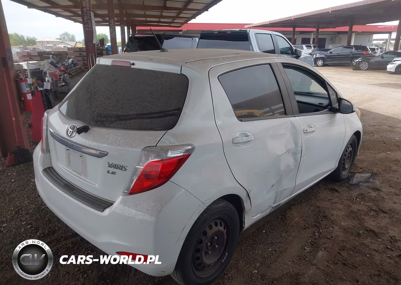 2012 Toyota Yaris Le VIN:JTDKTUD35CD536810 - 4
