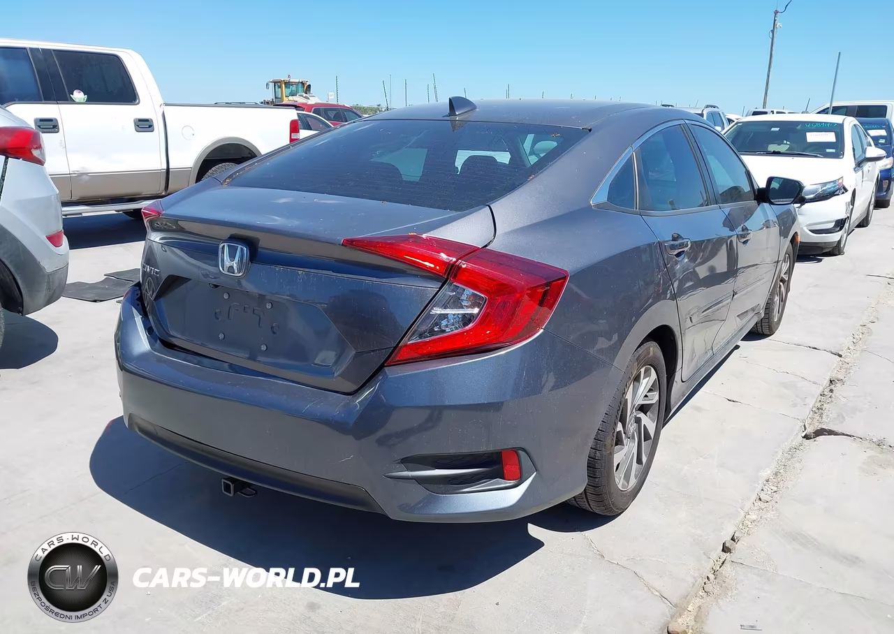 2018 Honda Civic Ex VIN:2HGFC2F75JH592558 - 4
