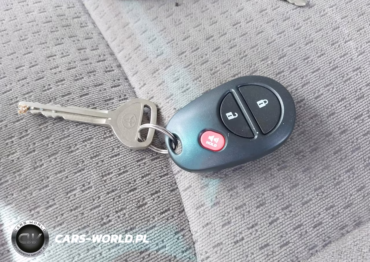 2008 Toyota Sienna Ce VIN:5TDZK23C88S116316 - 11