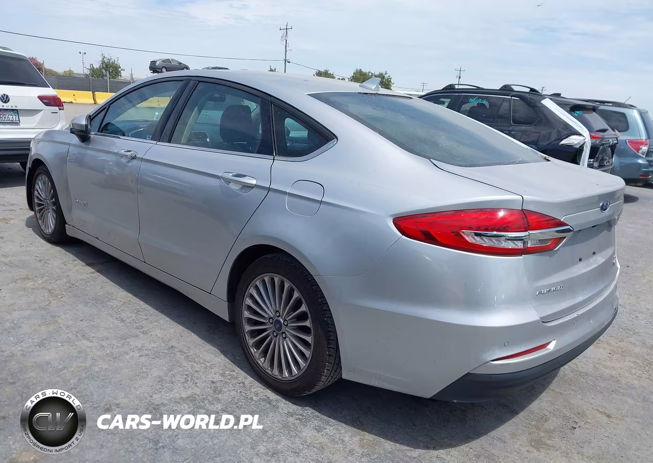 2019 Ford Fusion Hybrid Se VIN:3FA6P0LUXKR120725 - 3