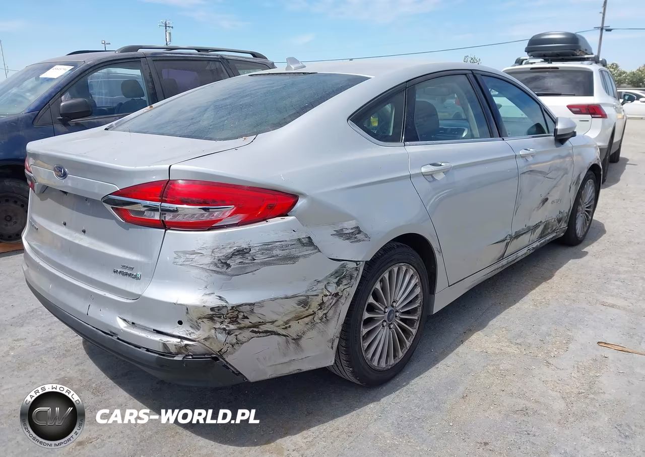2019 Ford Fusion Hybrid Se VIN:3FA6P0LUXKR120725 - 4