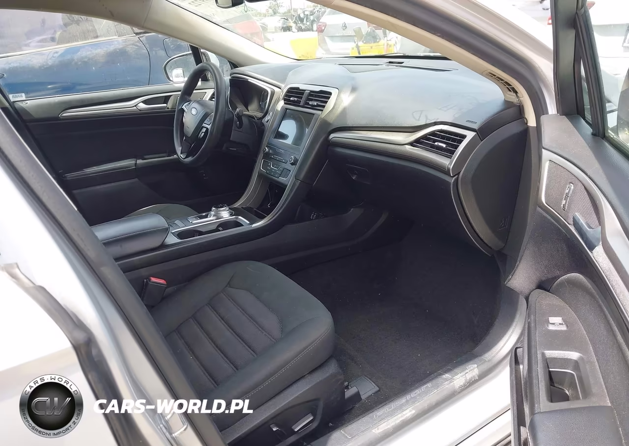 2019 Ford Fusion Hybrid Se VIN:3FA6P0LUXKR120725 - 5