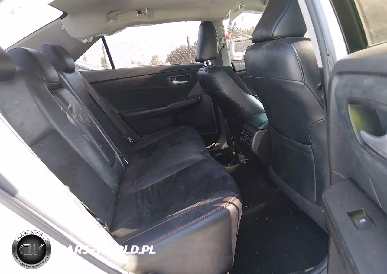 2017 Toyota Camry Xse VIN:4T1BF1FK6HU269447 - 8