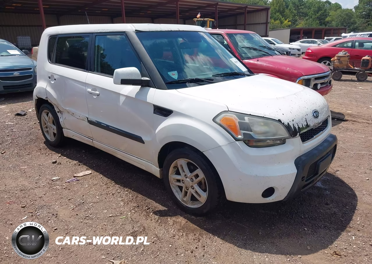 2011 Kia Soul +
