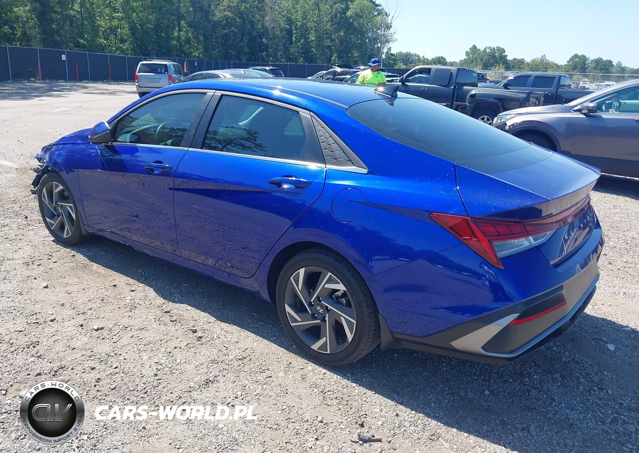 2025 Hyundai Elantra Limited VIN:KMHLP4DGXSU003051 - 3
