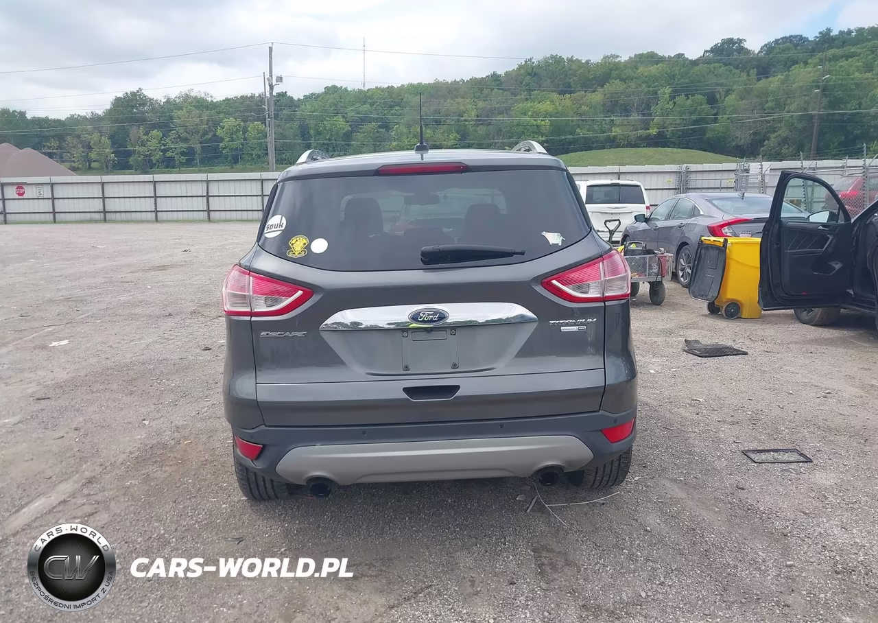 2016 Ford Escape Titanium VIN:1FMCU9J99GUA64765 - 16