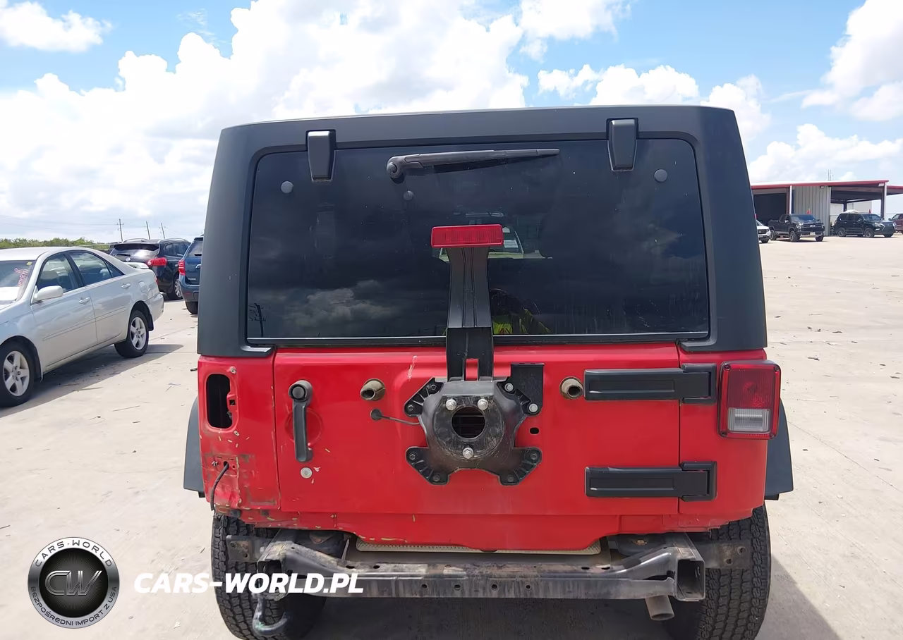 2017 Jeep Wrangler Unlimited Sport VIN:1C4BJWDG9HL732296 - 16