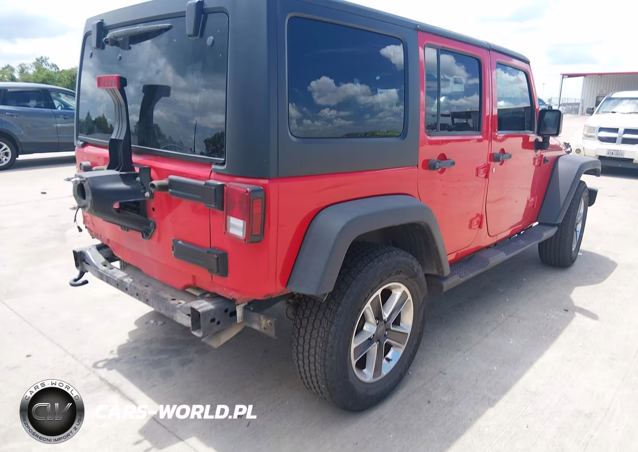 2017 Jeep Wrangler Unlimited Sport VIN:1C4BJWDG9HL732296 - 4