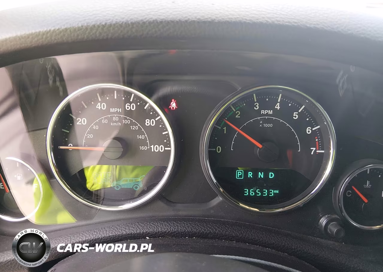 2017 Jeep Wrangler Unlimited Sport VIN:1C4BJWDG9HL732296 - 7