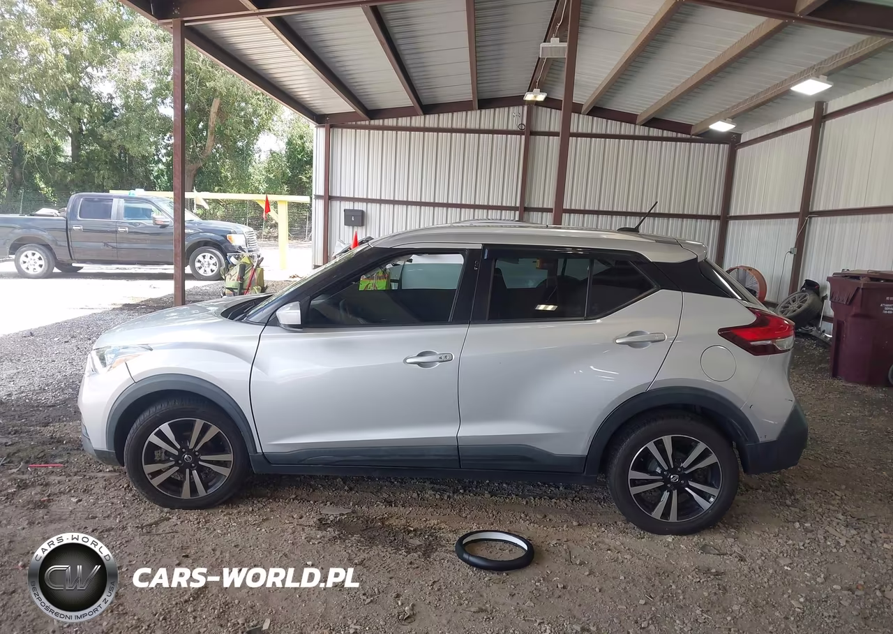 2019 Nissan Kicks Sv VIN:3N1CP5CU8KL552634 - 14