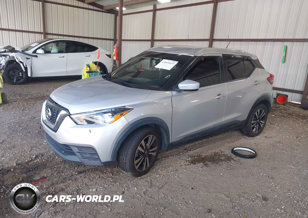 2019 Nissan Kicks Sv VIN:3N1CP5CU8KL552634 - 2