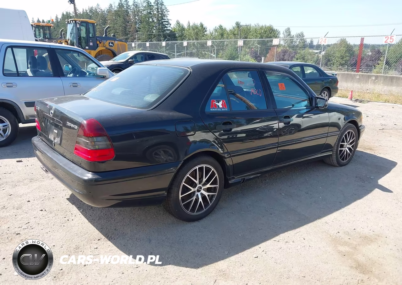 1998 Mercedes-Benz C 43 VIN:WDBHA33G5WF736947 - 4