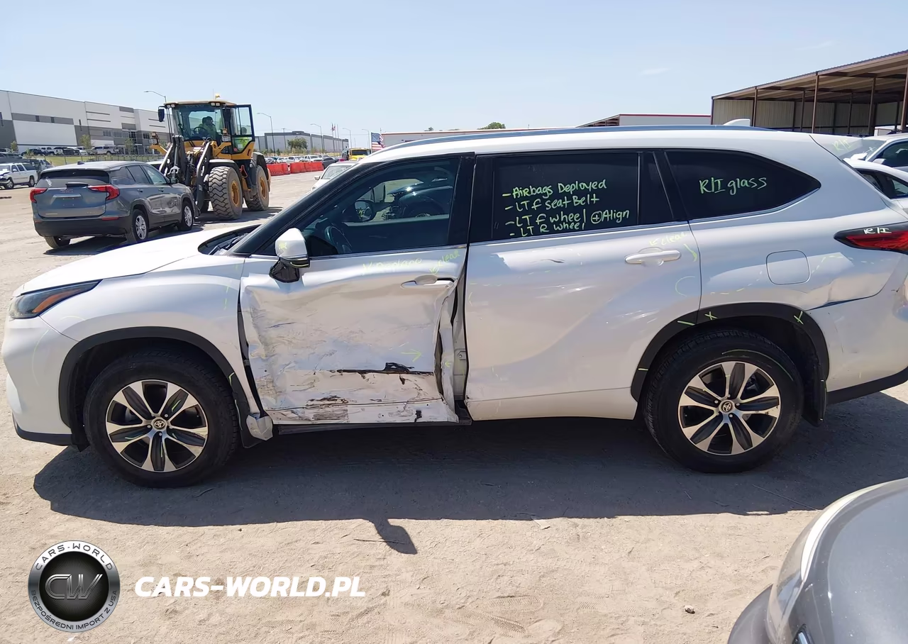 2021 Toyota Highlander Xle VIN:5TDGZRBH3MS060434 - 14