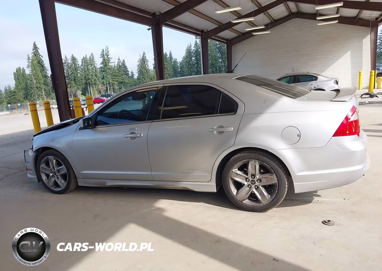 2011 Ford Fusion Sport VIN:3FAHP0KC4BR267284 - 14
