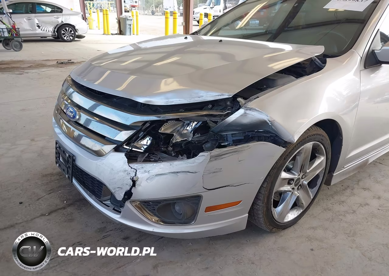 2011 Ford Fusion Sport VIN:3FAHP0KC4BR267284 - 6