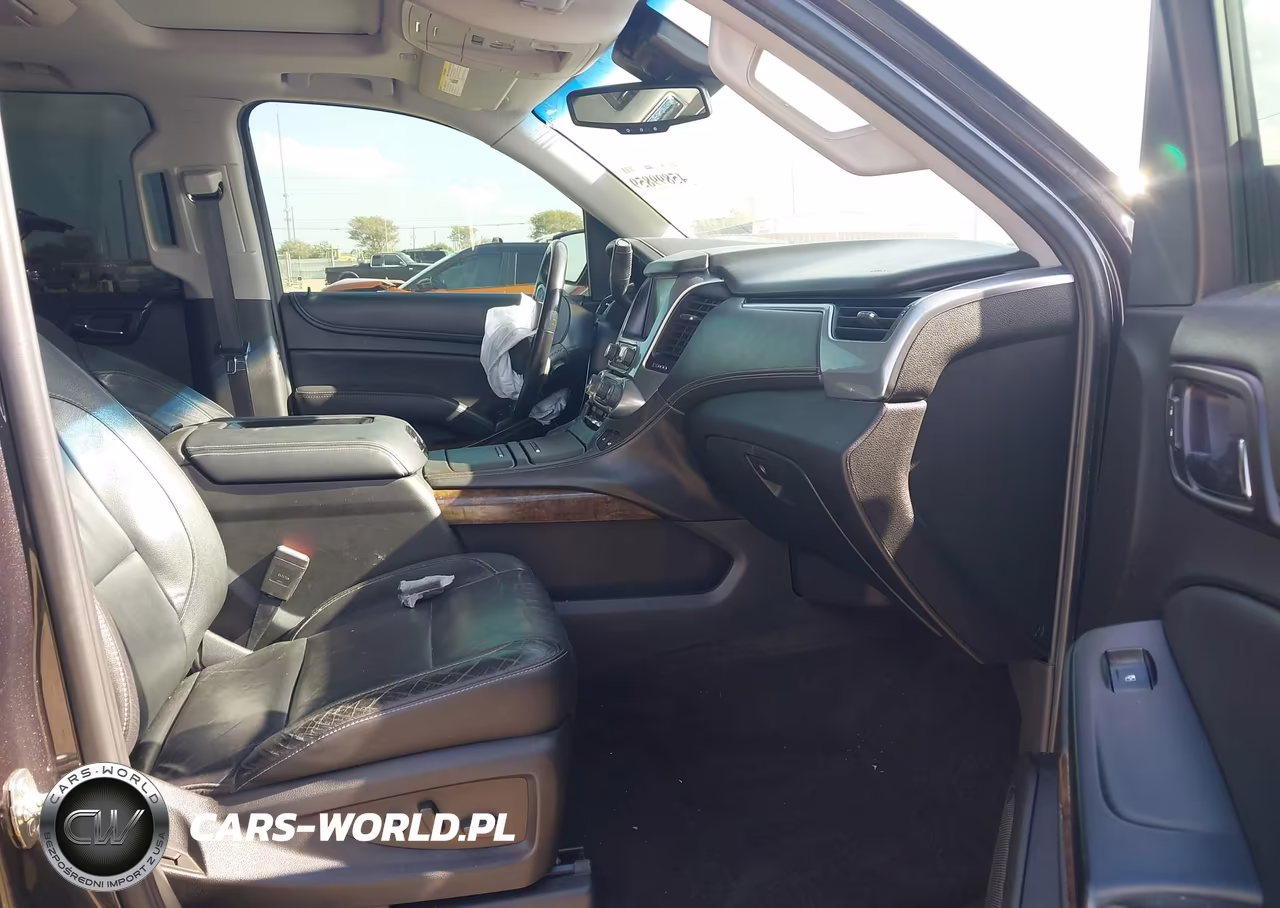 2018 Chevrolet Tahoe Lt VIN:1GNSKBKC2JR149262 - 5
