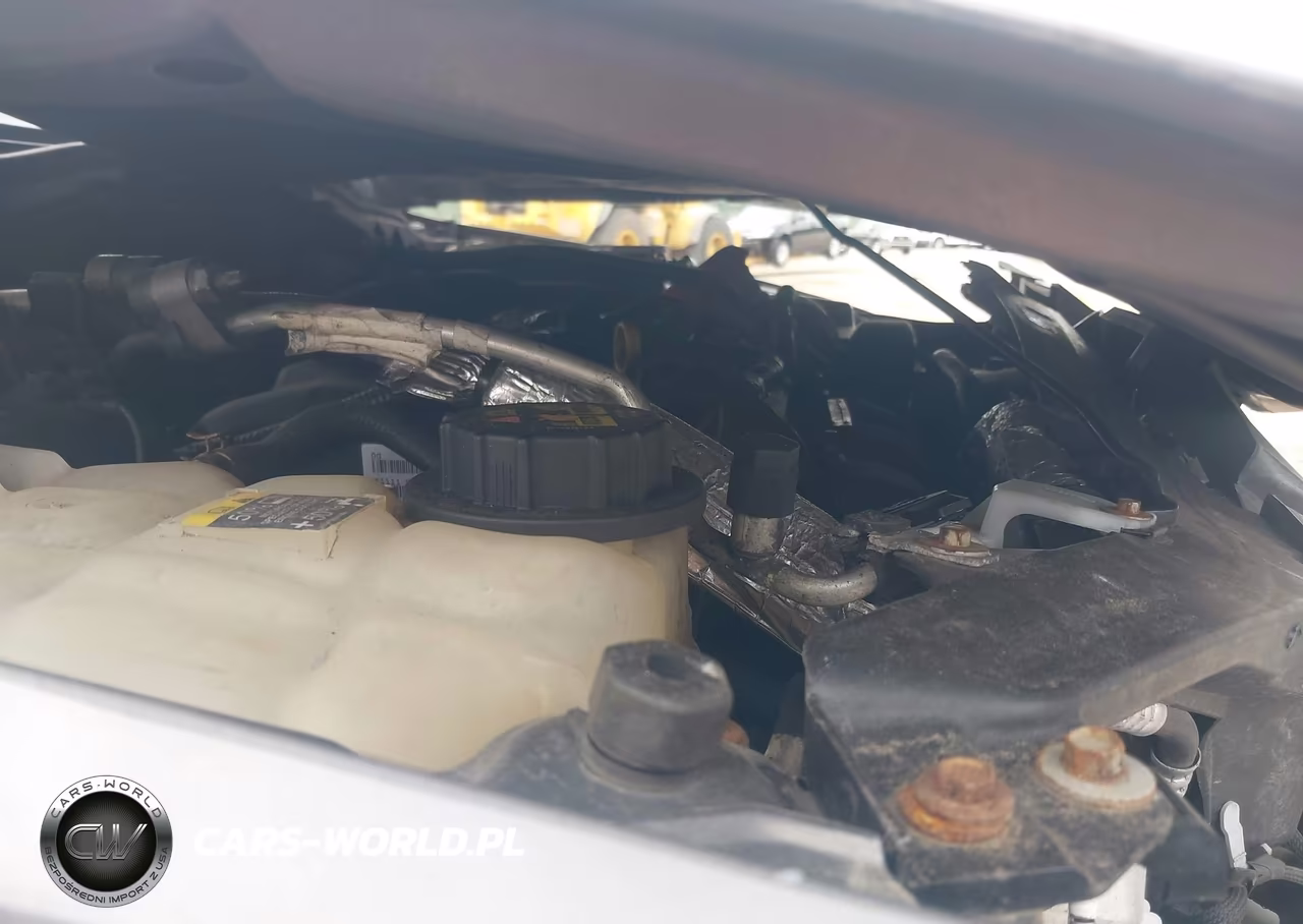 2012 Ford Fusion Se VIN:3FAHP0HA0CR241983 - 10