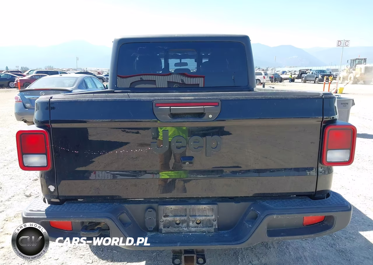 2020 Jeep Gladiator Sport S 4X4 VIN:1C6HJTAG7LL123527 - 17