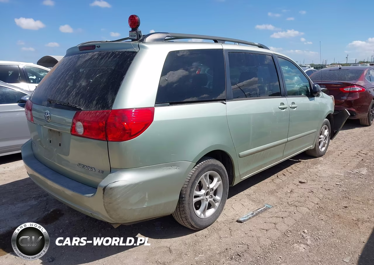 2007 Toyota Sienna Le VIN:5TDZK23C27S011768 - 4