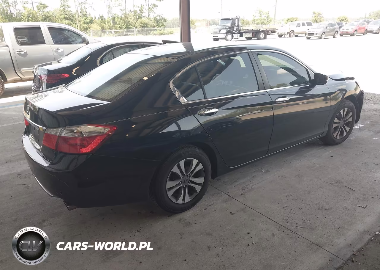 2015 Honda Accord Lx VIN:1HGCR2F33FA085193 - 4