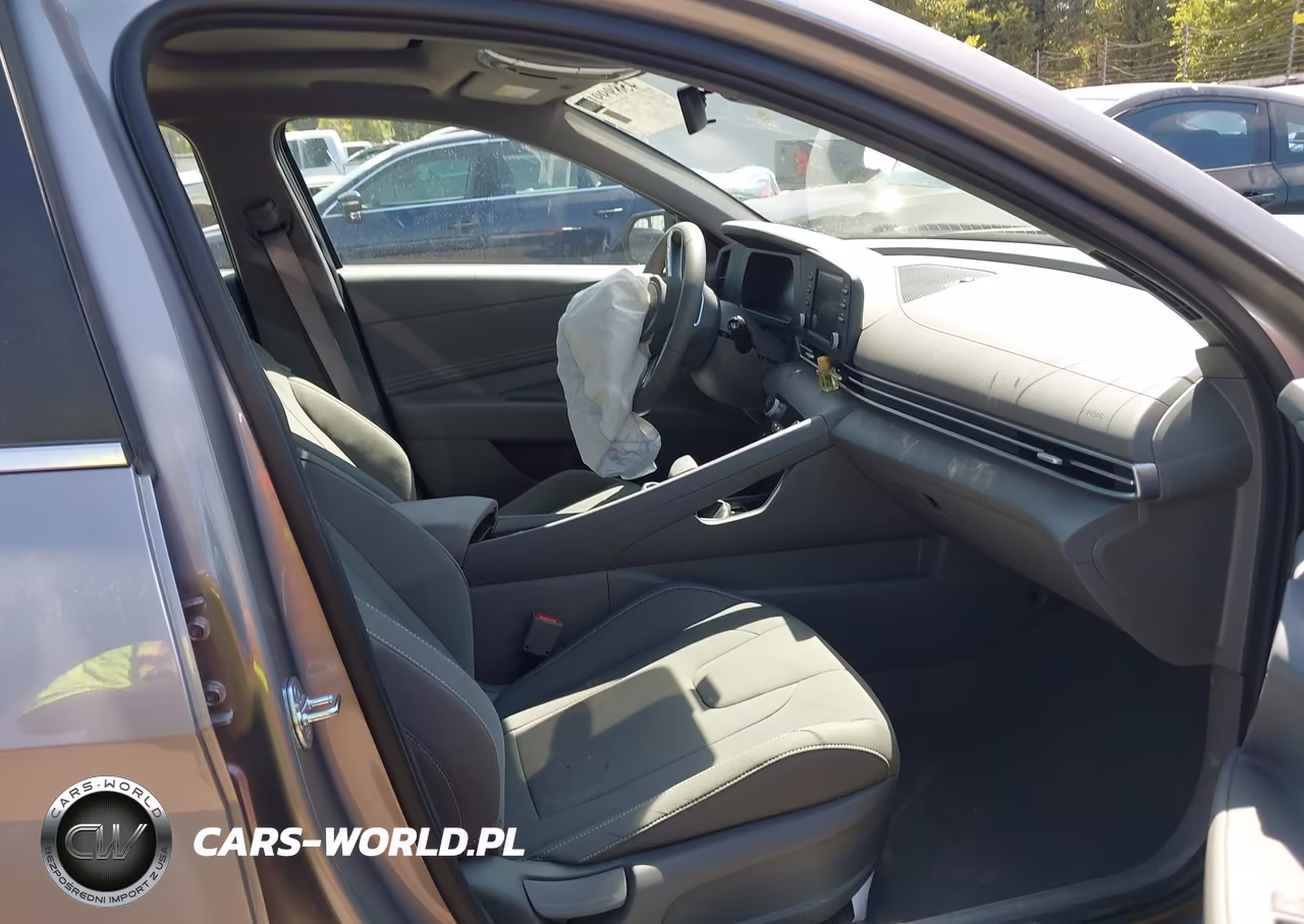 2026 Hyundai Elantra Sel Sport Premium VIN:KMHLS4DG0TU122291 - 5