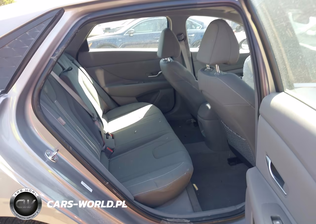 2026 Hyundai Elantra Sel Sport Premium VIN:KMHLS4DG0TU122291 - 8