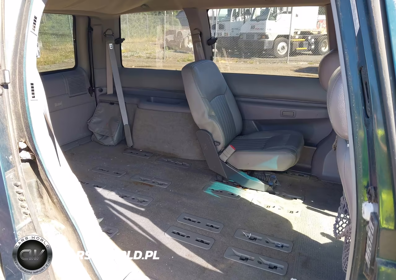 1995 Pontiac Trans Sport VIN:1GMDU06L2ST224813 - 8