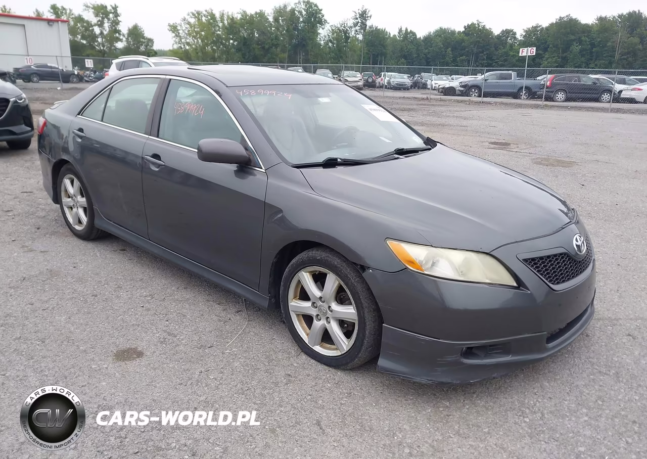 2007 Toyota Camry Se V6 – zdjęcie 1 z 13