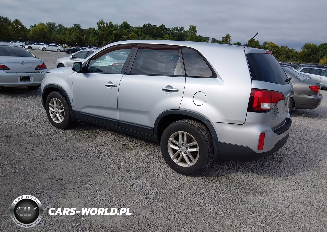 2014 Kia Sorento Lx VIN:5XYKT3A68EG508609 - 3