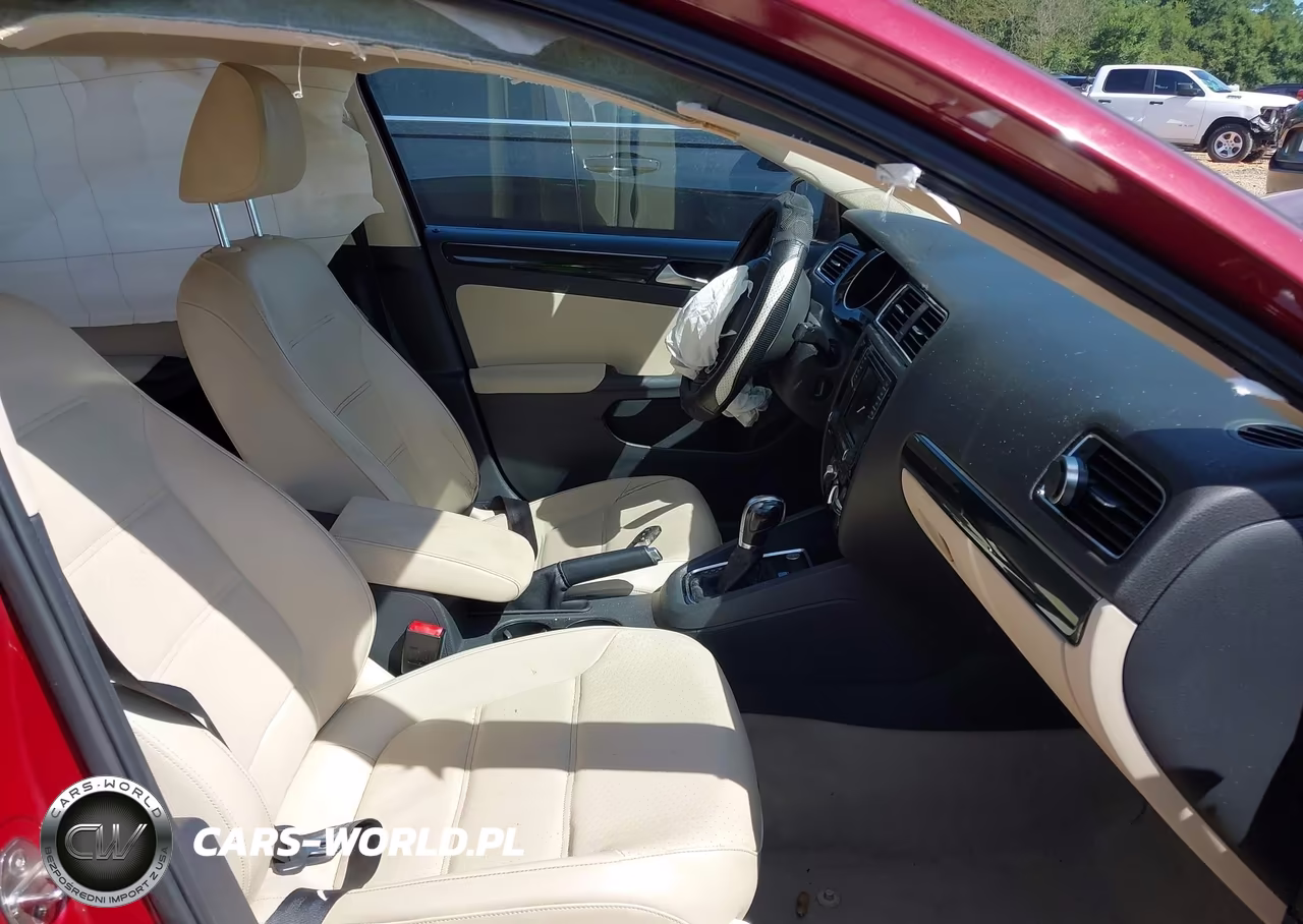 2016 Volkswagen Jetta 1.8T Sel VIN:3VWL17AJ9GM204102 - 5